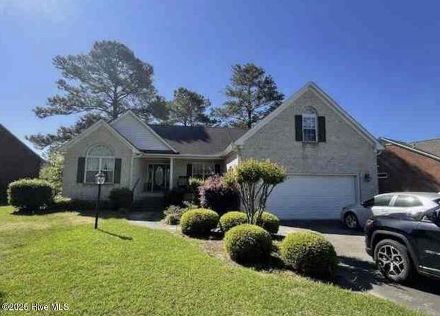Property at 493 Alexis Dr, New Bern, NC 28562, 3 beds, 2 baths