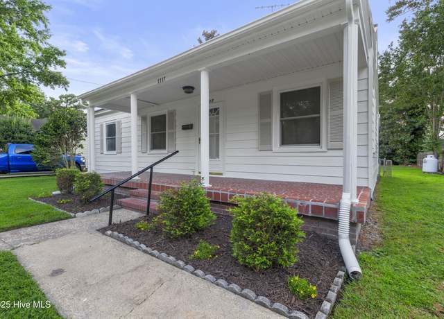 Property at 1117 W Williams Cir, Elizabeth City, NC 27909, 3 beds, 1 bath