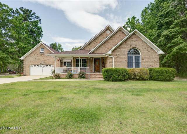Property at 114 Christianna Ct, Havelock, NC 28532, 3 beds, 3 baths