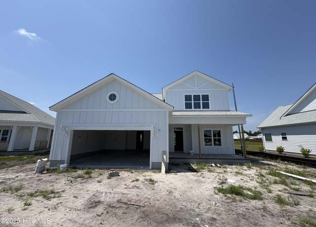 Property at 344 Bluebird Ln, Hampstead, NC 28443, 3 beds, 3.5 baths