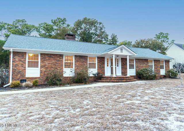 Property at 102 Pine Lake Rd, Cape Carteret, NC 28584, 3 beds, 2 baths