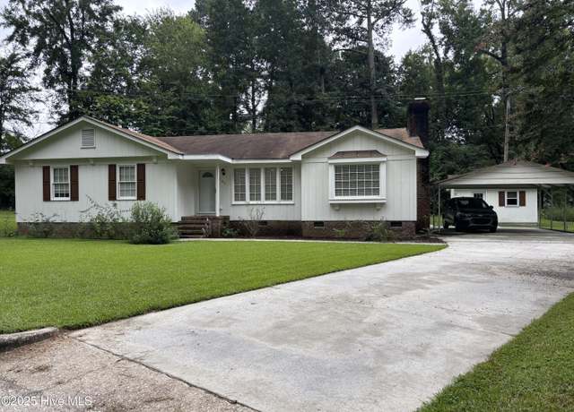 Property at 101 Rock Creek Ct, Rocky Mount, NC 27804, 3 beds, 2 baths