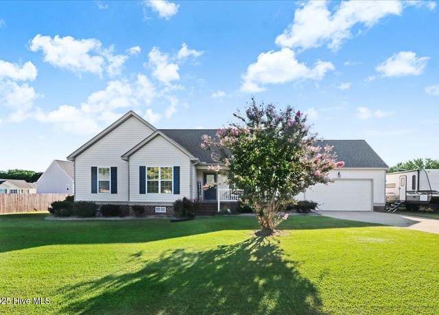 Property at 112 Towbridge Ln, Goldsboro, NC 27534, 3 beds, 2 baths