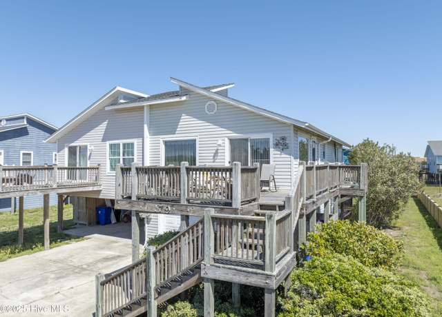Property at 179 Sea Gull Ln, North Topsail Beach, NC 28460, 3 beds, 2 baths
