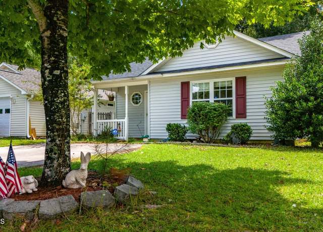 Property at 3715 Elizabeth Ave, New Bern, NC 28562, 2 beds, 2 baths