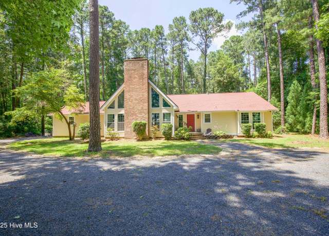 Property at 457 Loblolly Dr, Vass, NC 28394, 3 beds, 2 baths
