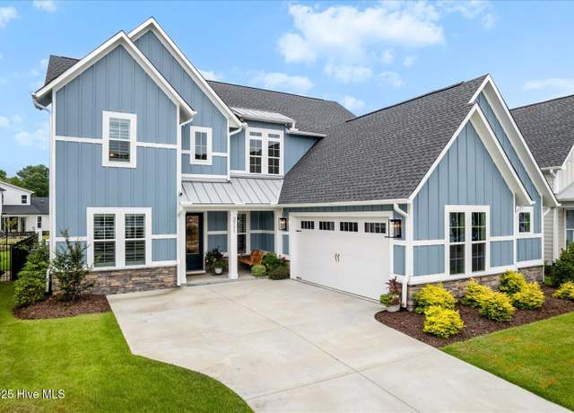 Property at 3711 Mason Port Dr, Wilmington, NC 28409, 5 beds, 4 baths