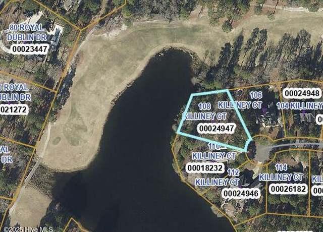 Property at 108 Killiney Ct, Pinehurst, NC 28374