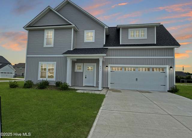 Property at 401 Bay Harbor Ct, Hubert, NC 28539, 3 beds, 2.5 baths