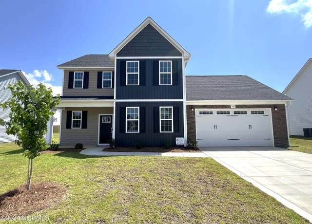 Property at 139 Watercress Ln, Raeford, NC 28376, 4 beds, 2.5 baths