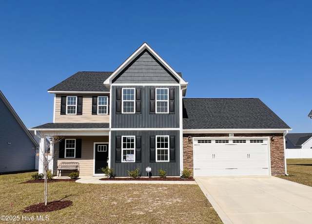 Property at 139 Watercress Ln, Raeford, NC 28376, 4 beds, 2.5 baths