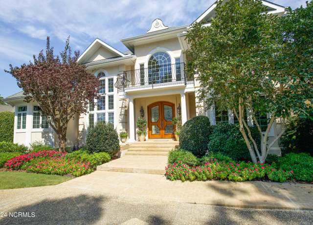Property at 119 Saint Mellions Dr, Pinehurst, NC 28374, 5 beds, 5 baths