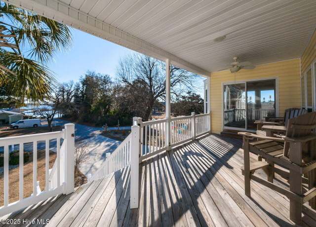 Property at 129 Sunset Dr, Cedar Point, NC 28584, 3 beds, 4 baths