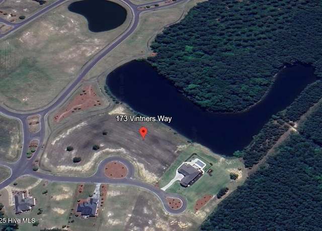 Property at 173 Vintners Way, Wallace, NC 28466
