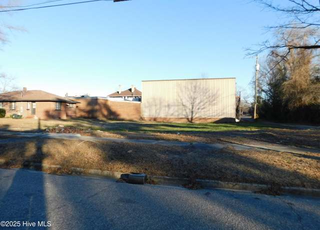 Property at 308 Everett St, Laurinburg, NC 28352