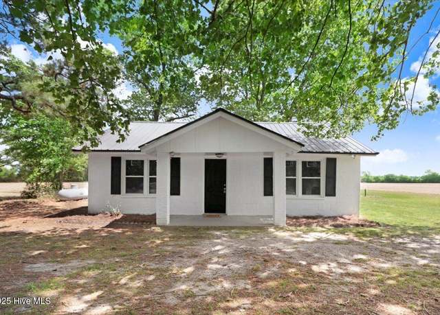 Property at 328 Hill Loop Rd, Goldsboro, NC 27534, 2 beds, 1 bath