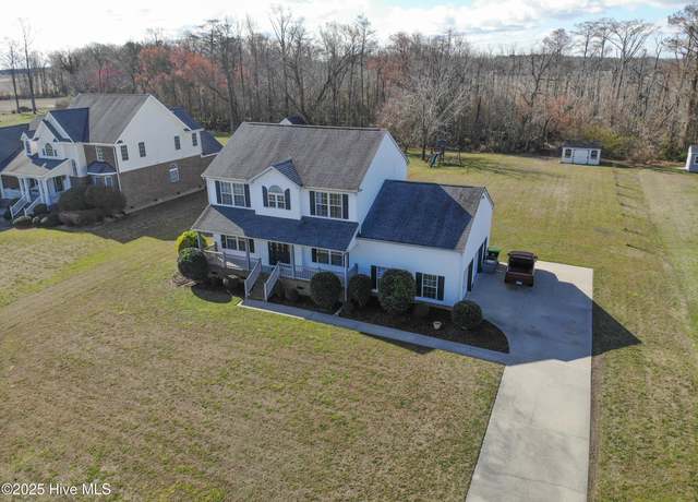 Property at 315 Orchard Dr, Elizabeth City, NC 27909, 3 beds, 2.5 baths
