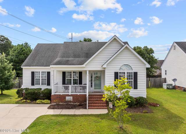 Property at 745 Fox Chase Ln, Winterville, NC 28590, 3 beds, 2 baths