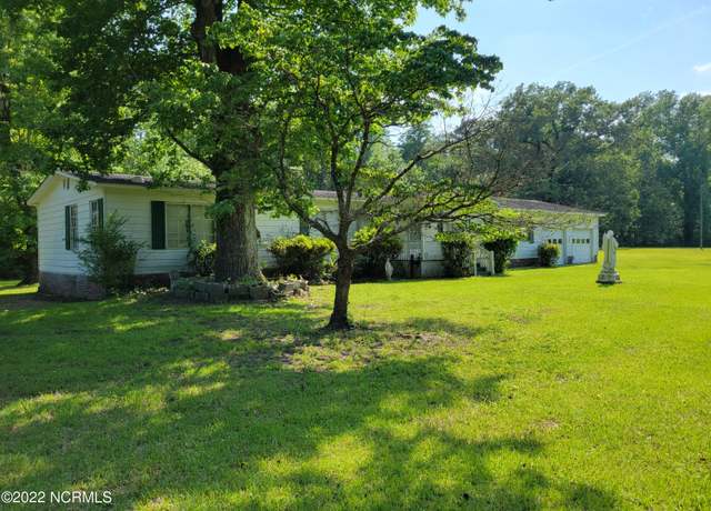 Property at 572 Main St, Edward, NC 27821, 3 beds, 2 baths
