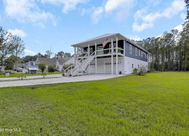 Property at 732 Avila Ave, Hampstead, NC 28443, 4 beds, 4.5 baths