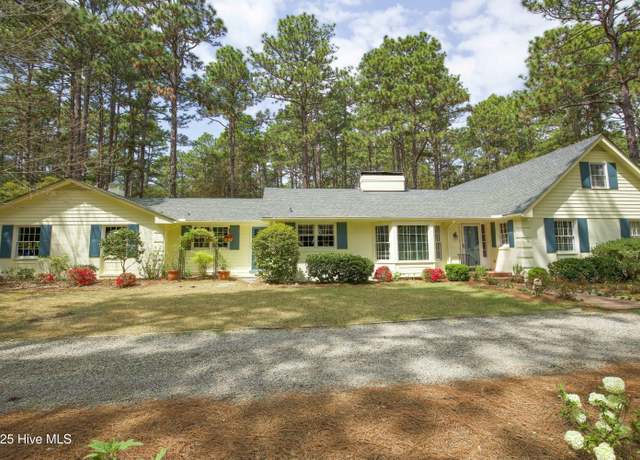Property at 310 Becky Branch Rd, Southern Pines, NC 28387, 5 beds, 3.5 baths