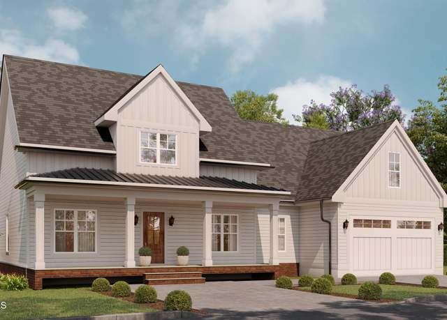 Property at 1240 Burning Tree Rd, Pinehurst, NC 28374, 4 beds, 3.5 baths