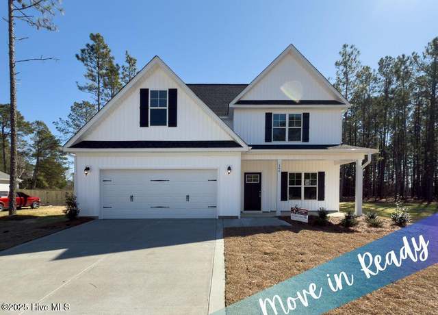 Property at 166 Dawn Run, Raeford, NC 28376, 4 beds, 3 baths