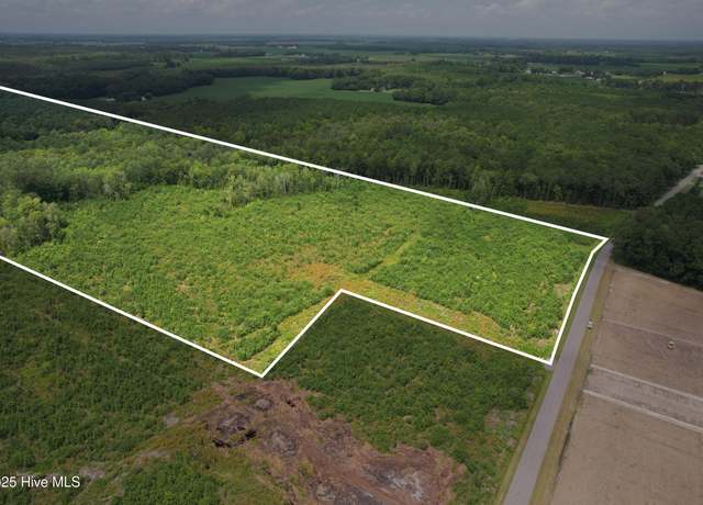 Property at 1 Boat Ramp Rd, Hertford, NC 27944