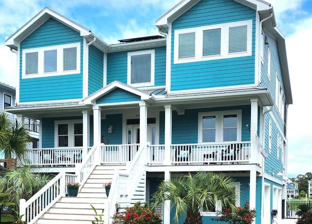 Property at 3608 E Yacht Dr, Oak Island, NC 28465, 4 beds, 4.5 baths