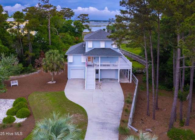 Property at 9808 Clarendon Dr, Emerald Isle, NC 28594, 4 beds, 4 baths