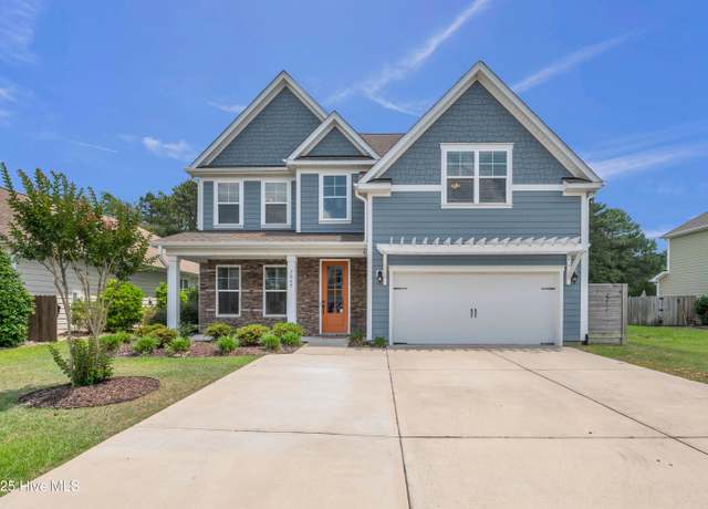 Property at 7869 Champlain Dr, Wilmington, NC 28412, 4 beds, 3 baths
