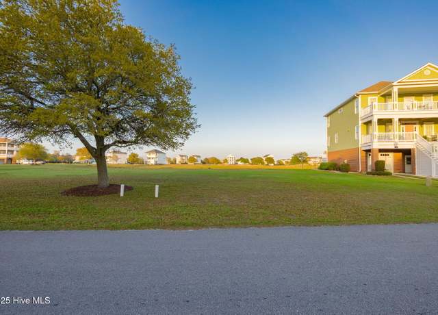Property at 307 Kensington Pl, Newport, NC 28570