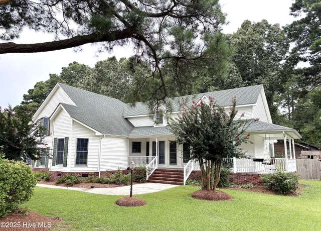 Property at 114 Vineyard Dr, Camden, NC 27921, 3 beds, 2 baths