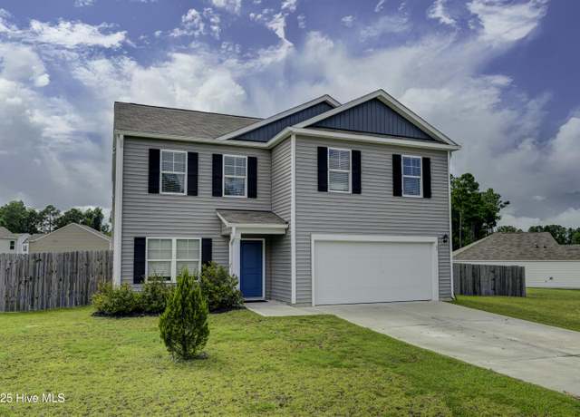 Property at 67 Fresh Air Dr, Hampstead, NC 28443, 3 beds, 2.5 baths
