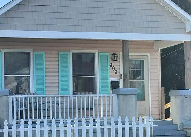 Property at 909 S 10th St, Wilmington, NC 28401, 3 beds, 2 baths