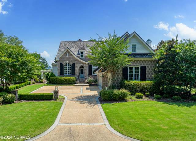 Property at 1625 S Moorings Dr, Wilmington, NC 28405, 5 beds, 4.5 baths
