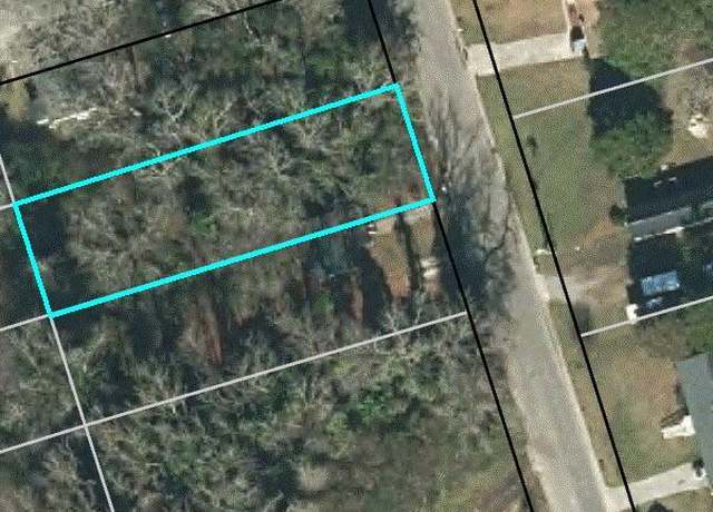 Property at Lot 85 S Center St, Warsaw, NC 28398