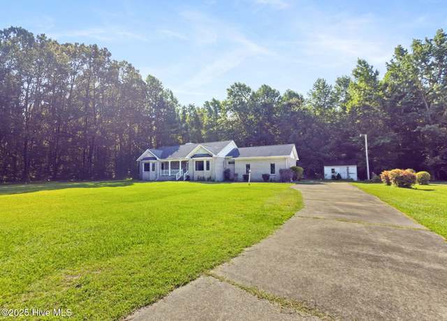 Property at 1207 Ocean Hwy S, Hertford, NC 27944, 3 beds, 2.5 baths