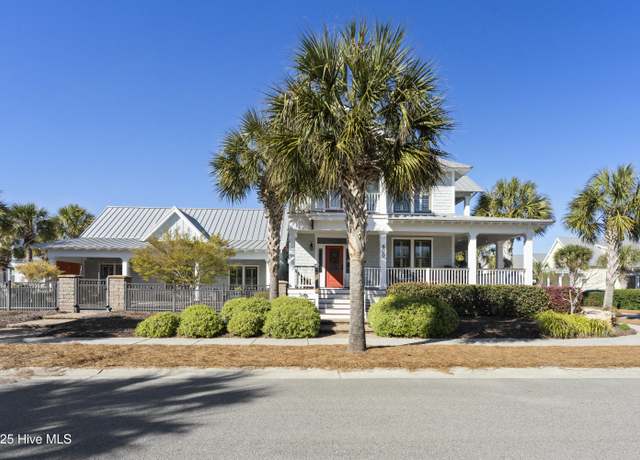 Property at 800 North Carolina Ave, Carolina Beach, NC 28428, 5 beds, 4 baths