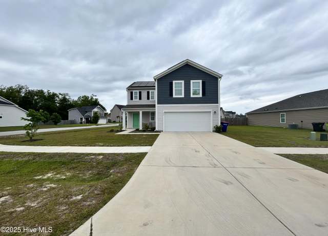 Property at 843 Tuscarora Trl, Jacksonville, NC 28546, 4 beds, 2.5 baths