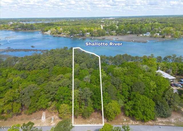 Property at 1813 Harbour Edge Ln SW, Supply, NC 28462