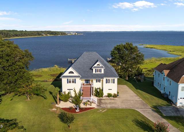 Property at 2944 Mill Creek Rd, Newport, NC 28570, 3 beds, 3 baths