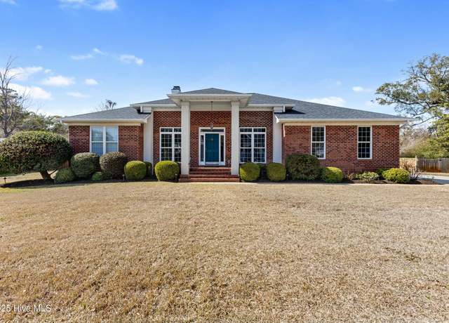 Property at 635 Airlie Rd, Wilmington, NC 28403, 4 beds, 3 baths
