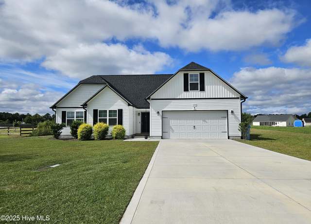 Property at 115 Cherry Ridge Ct, Richlands, NC 28574, 3 beds, 2 baths