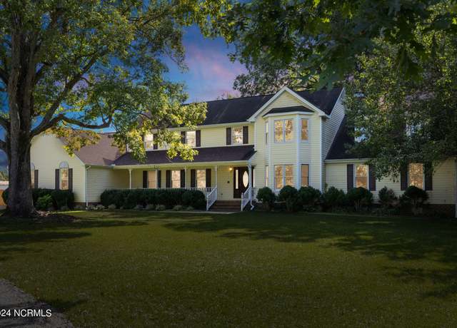 Property at 1912 Nc-111, Goldsboro, NC 27530, 4 beds, 3.5 baths