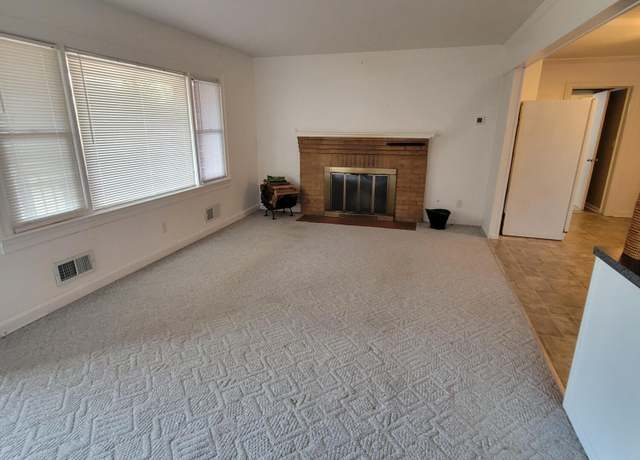 Property at 133 Rosedale Dr, Elizabeth City, NC 27909, 3 beds, 2 baths