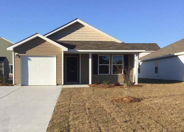 Property at 1024 Maple View Rd SW, Supply, NC 28462, 3 beds, 2 baths