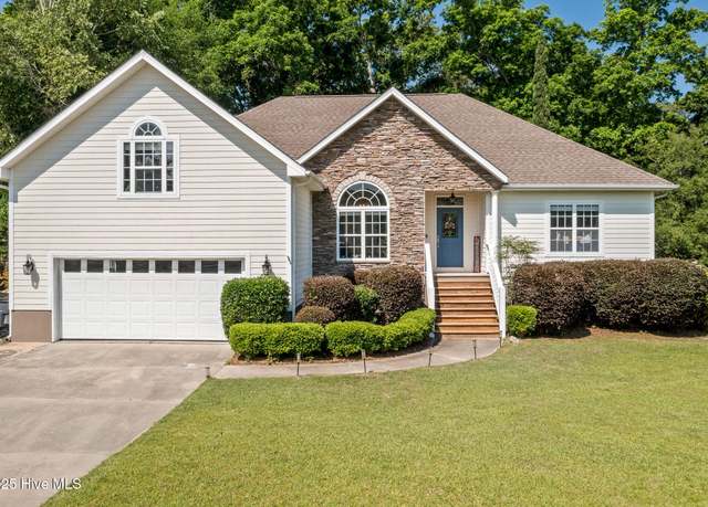 Property at 1682 Gores Landing Rd SW, Ocean Isle Beach, NC 28469, 3 beds, 2.5 baths