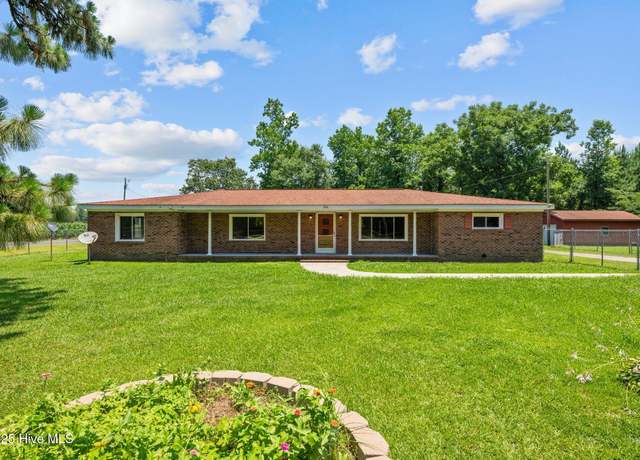 Property at 390 Richardson Rd, Dover, NC 28526, 3 beds, 1 bath