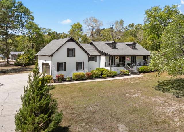 Property at 301 Pine Crest Rd, Trent Woods, NC 28562, 3 beds, 2 baths
